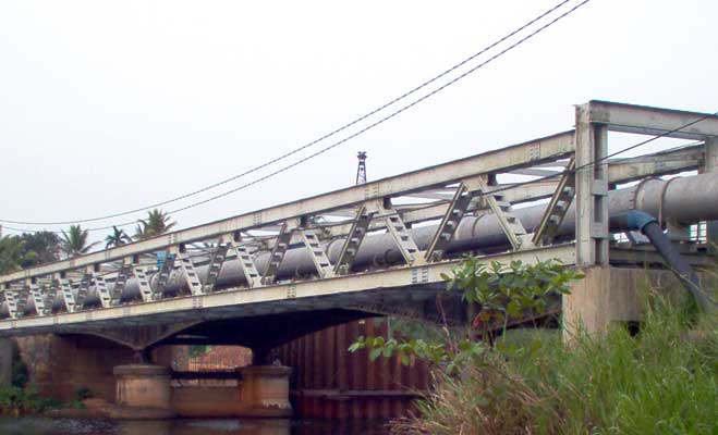 Pipe Bridge